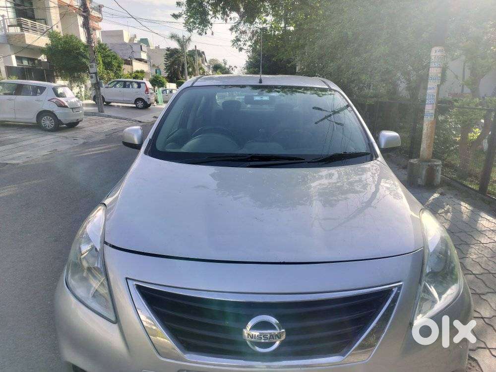 Nissan Sunny, 2012, Diesel