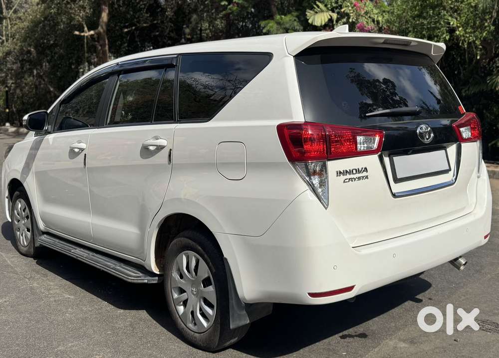 Toyota Innova Crysta [2020-ongoing] 2.4 Gx 7 Str, 2025, Diesel