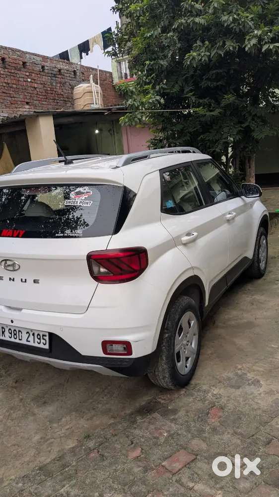 Hundai Venue 2022 Model Petrol
