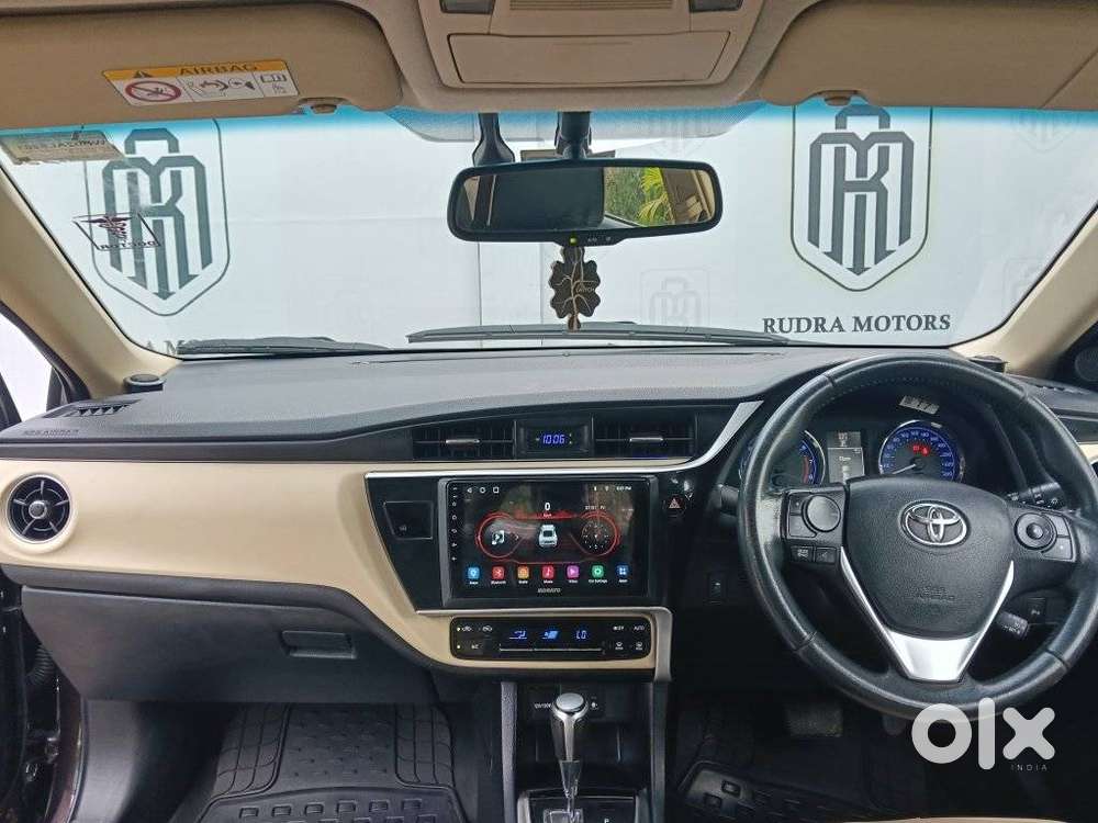 Toyota Corolla Altis 1.8 Vl, 2017, Petrol