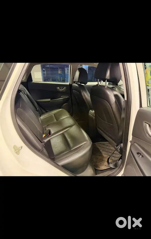 Hyundai Kona Electric 2023 Dual Tone