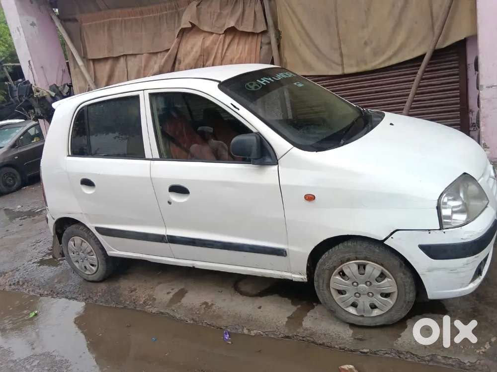 Hyundai Santro 2013 Xl Cng With Insurance And Pollution Ac Good Condit