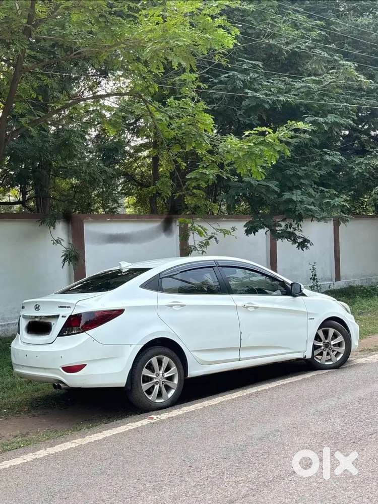 Hyundai Verna Diesel Manual 2012