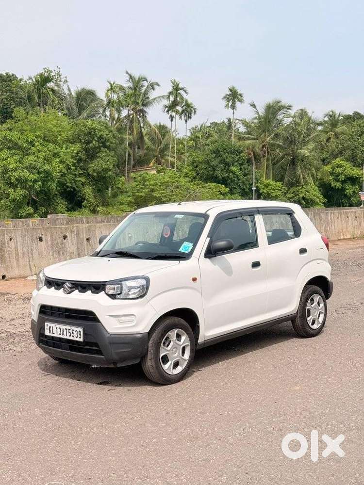 Maruti Suzuki S-presso Vxi, 2021, Petrol