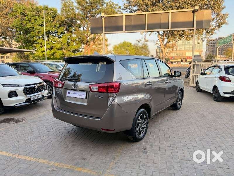 Toyota Innova Crysta 2.4 Gx Mt, 2021, Diesel