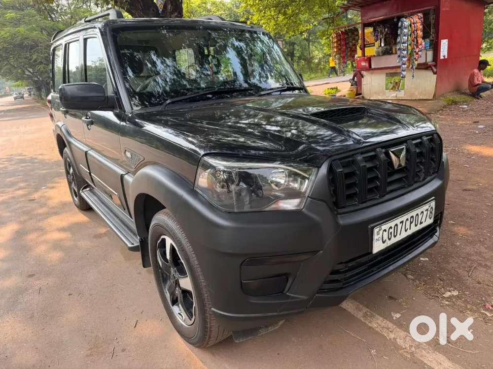 Scorpio Classic S 2023 October Showroom Recorded A1 Condtn Excellent