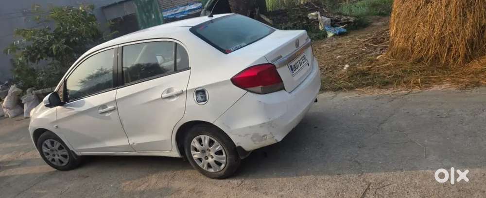Honda Amaze 2015 Petrol 40500 Km Driven
