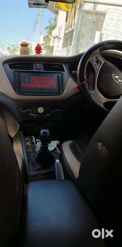 Hyundai Petrol 2019 Drive