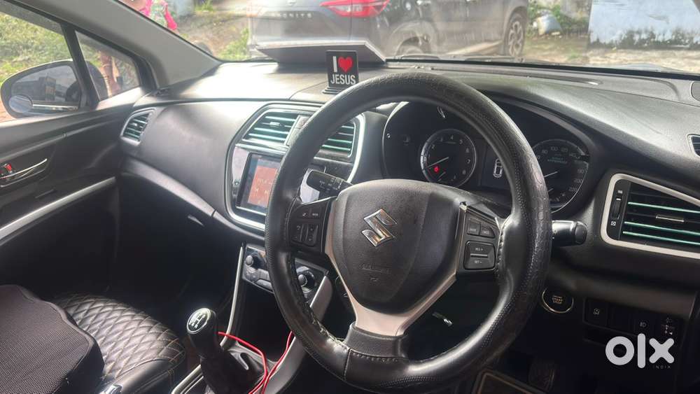 Maruti Suzuki S-cross 2022 Petrol Well Maintained And Least Used Car