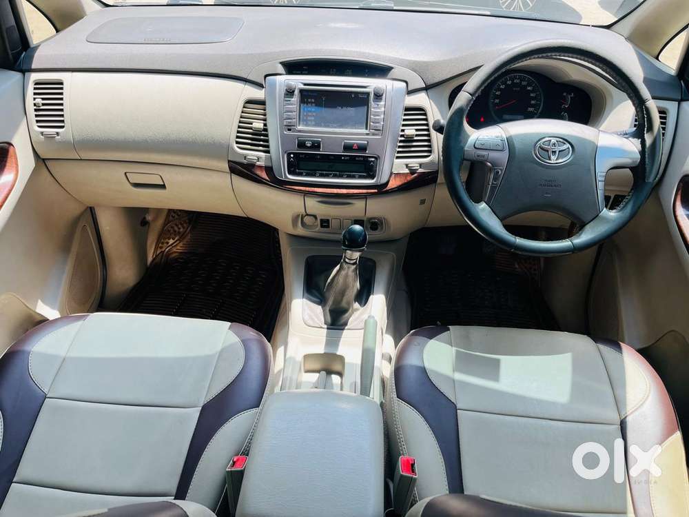 Toyota Innova 2.5 Vx 8 Str, 2014, Diesel
