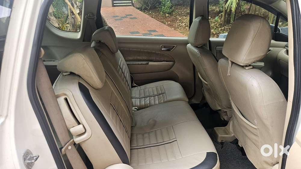 Maruti Suzuki Ertiga 2012