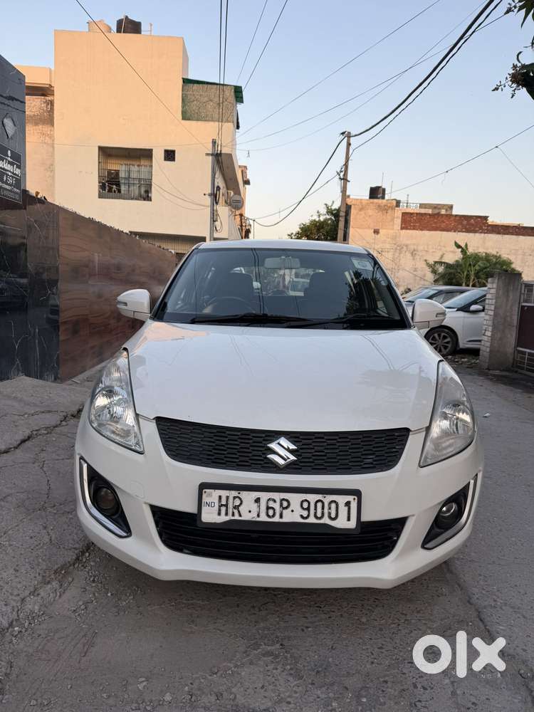 Maruti Suzuki Swift Vxi Abs Bsiv, 2014, Petrol