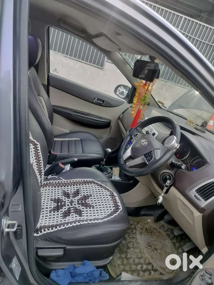 Hyundai I20 2011 Petrol Well Maintained