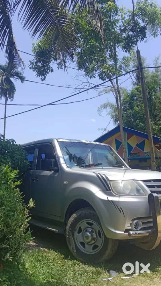 Tata Sumo Grande 2011 Diesel 30000 Km Driven