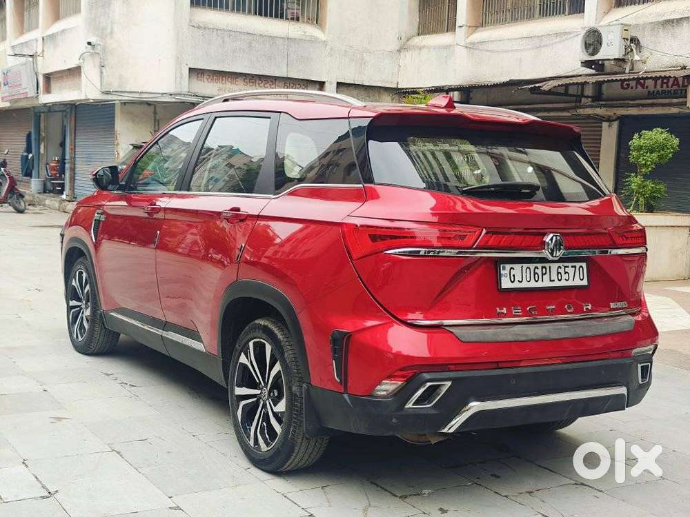 Mg Hector Plus Sharp Pro 1.5 Turbo Petrol Cvt 7 Str, 2023, Petrol