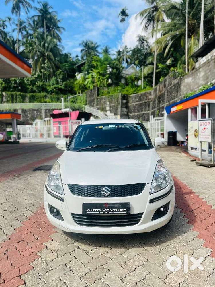Maruti Suzuki Swift Zxi, 2014, Petrol