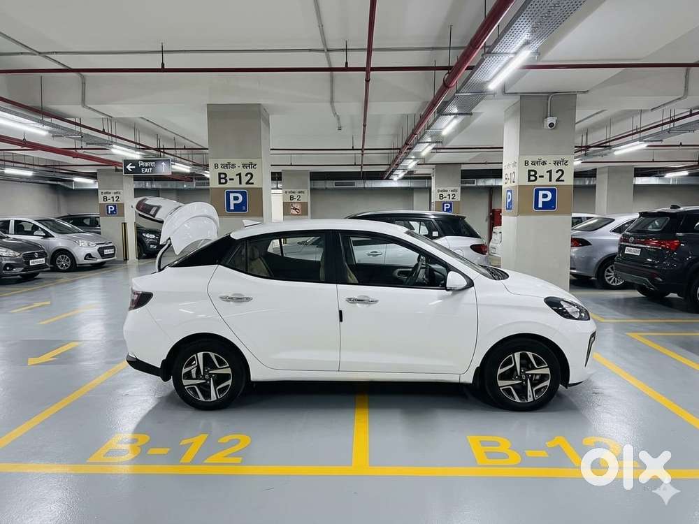 Hyundai Aura 1.2 Sx Cng, 2023, Cng & Hybrids