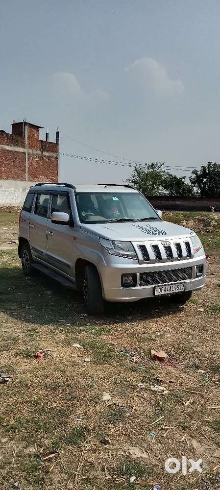 Mahindra Tuv 300 2017 Diesel 112000 Km Driven
