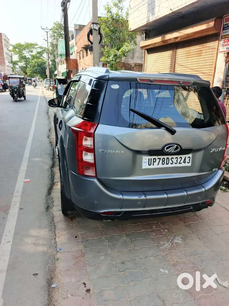 Mahindra Xuv500 2015
