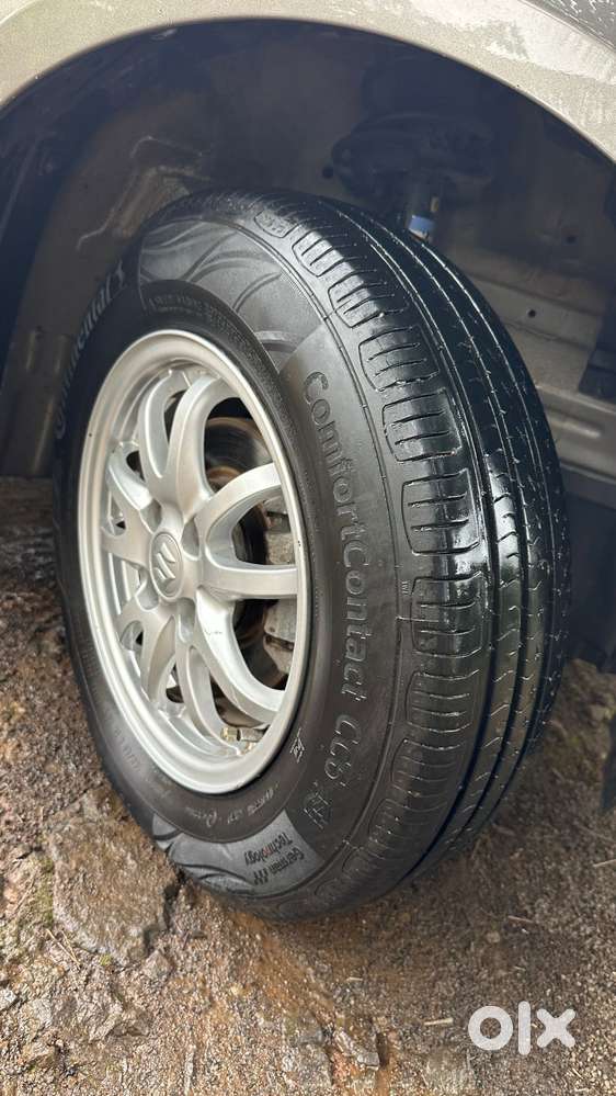 Maruti Suzuki Swift Dzire Vxi Optional, 2016, Petrol