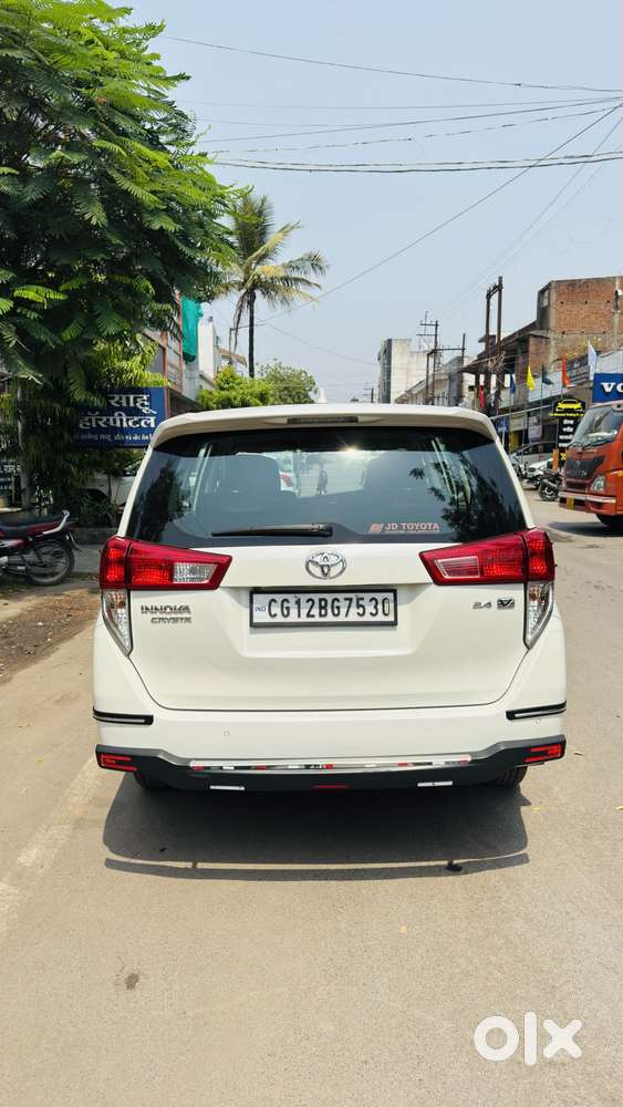Toyota Innova Crysta [2020-ongoing] 2.4 Vx 7 Str, 2022, Diesel
