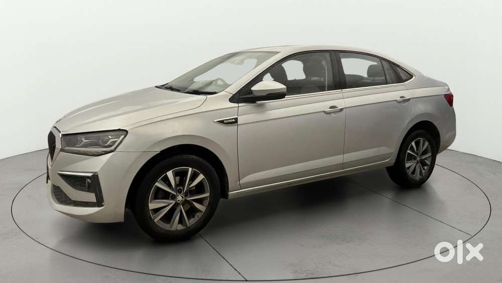 Skoda Slavia Style 1.0l Tsi Mt, 2022, Petrol