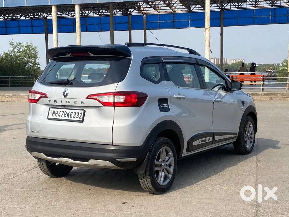 Renault Triber Rxz, 2023, Petrol