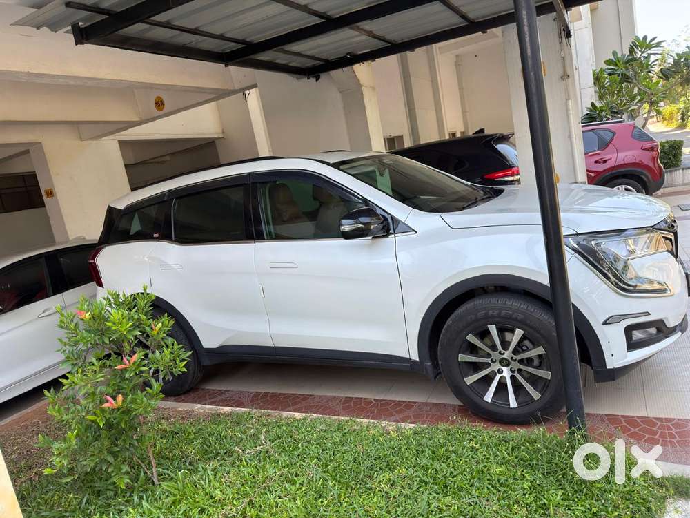 Mahindra Xuv700 Mx Diesel Mt 5 Str (e), 2022, Diesel