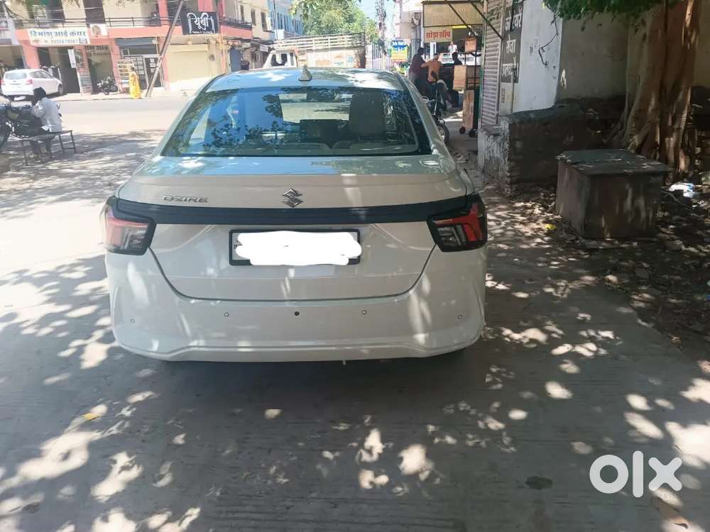 Maruti Dzire 2025 Petrol