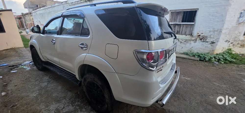 Toyota Fortuner Diesel 2014