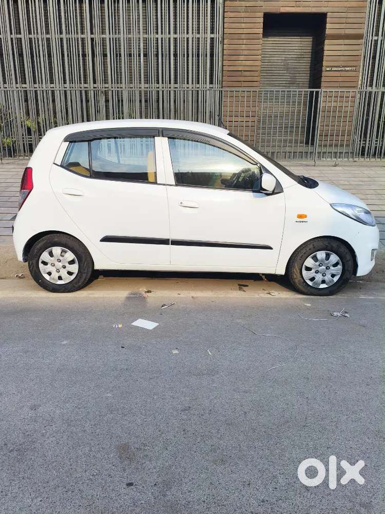 Hyundai I10 2011 Petrol 69000 Km Driven