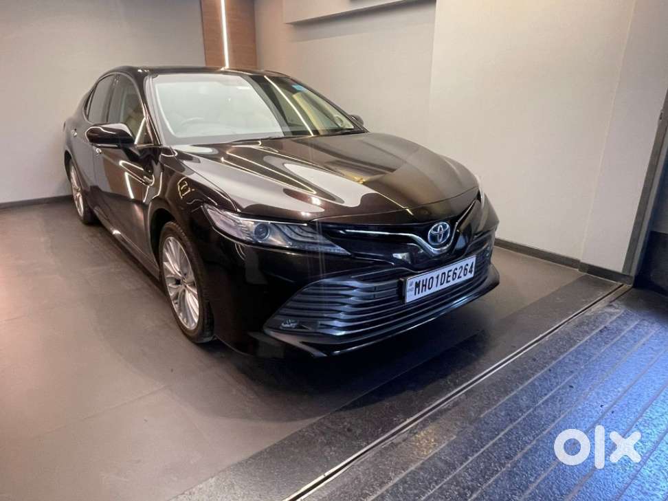 Toyota Camry Hybrid, 2019, Petrol