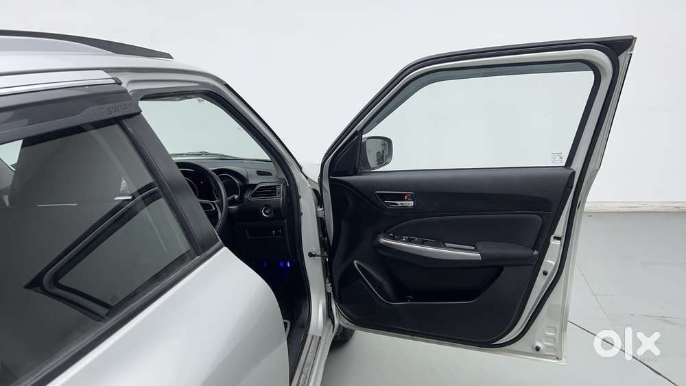Maruti Suzuki Swift 1.3 Zxi, 2024, Petrol