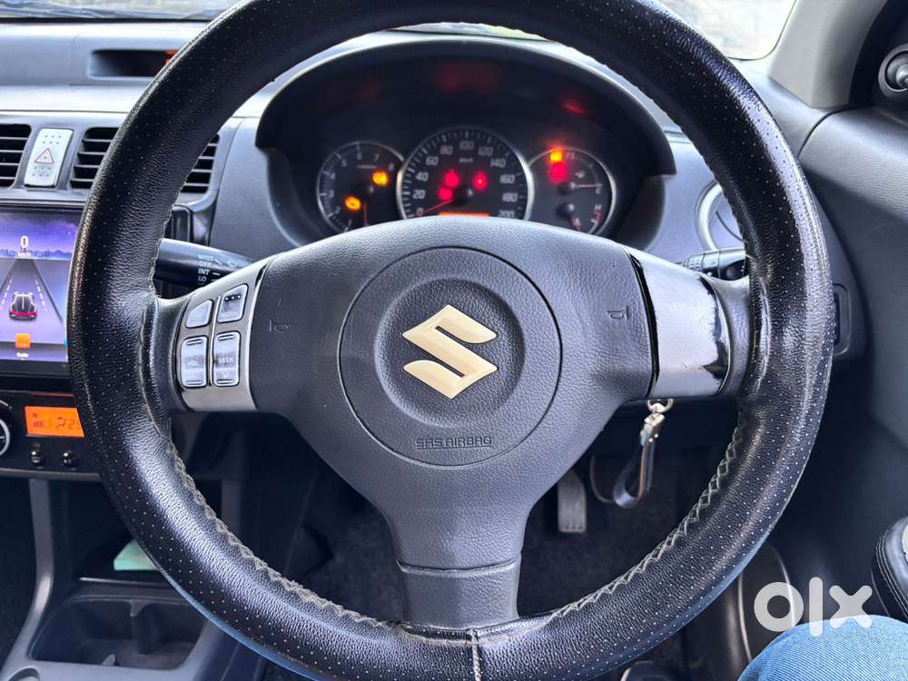 Maruti Suzuki Swift Dzire 1.2 Zxi Bsiv, 2010, Petrol