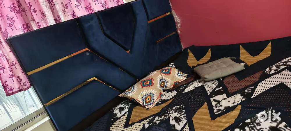 King Size bed -  5 Month Old