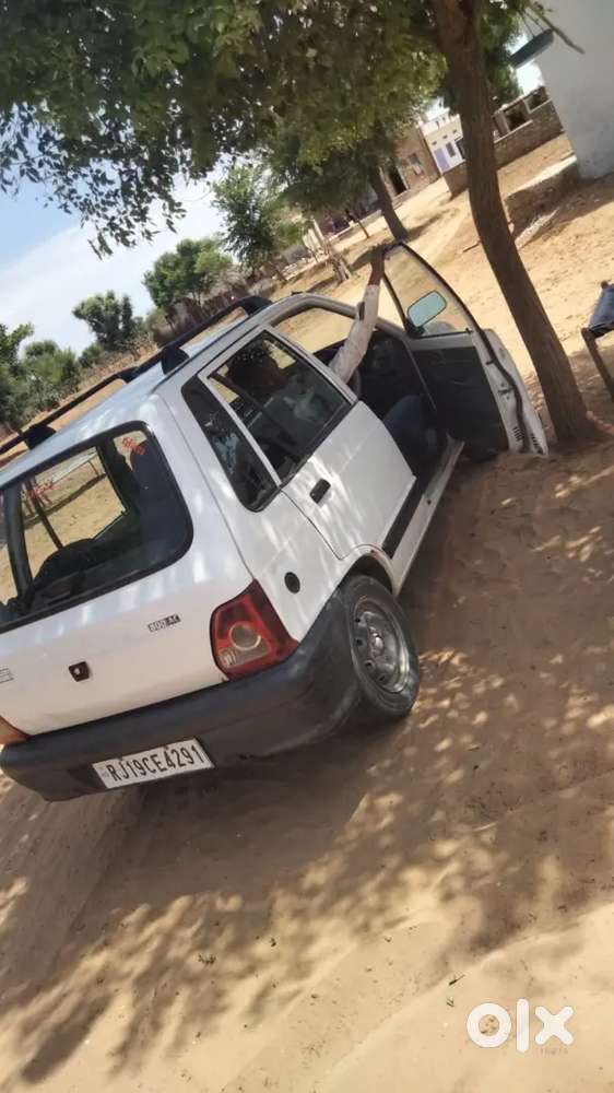 Maruti Suzuki 800 2013