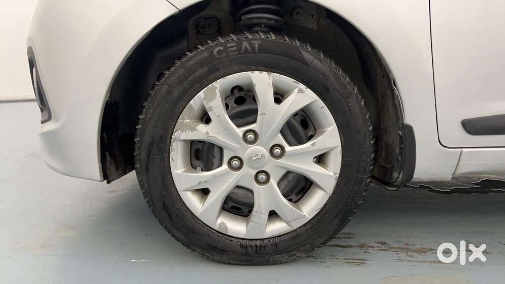 Hyundai Grand I10 1.2 Kappa Sportz, 2016, Petrol