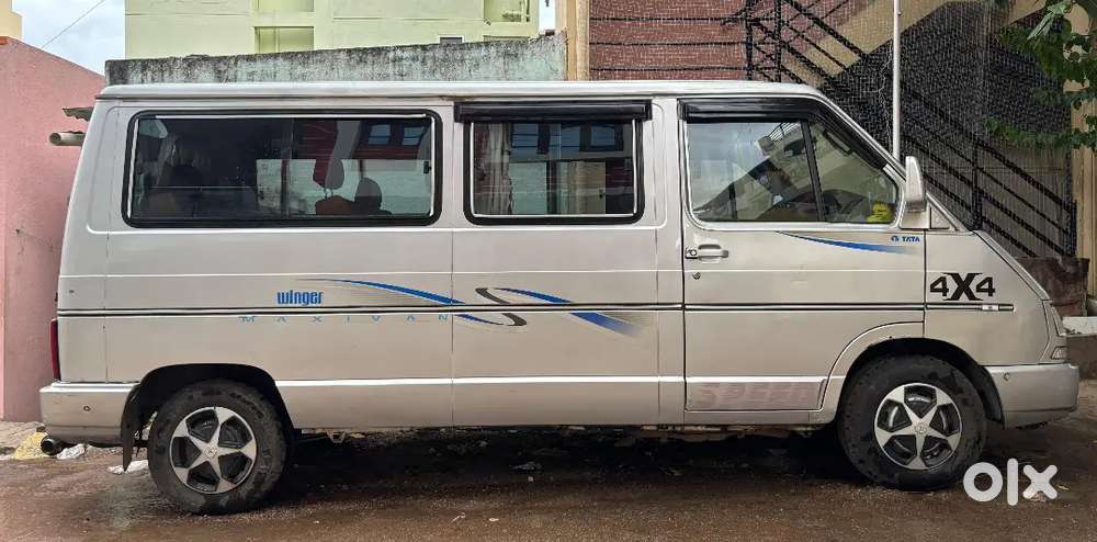 2014 Tata Winger 2.2 Luxury
