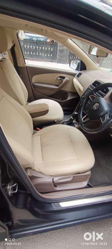 Skoda Rapid Elegance 1.6 Mpfi At, 2013, Petrol