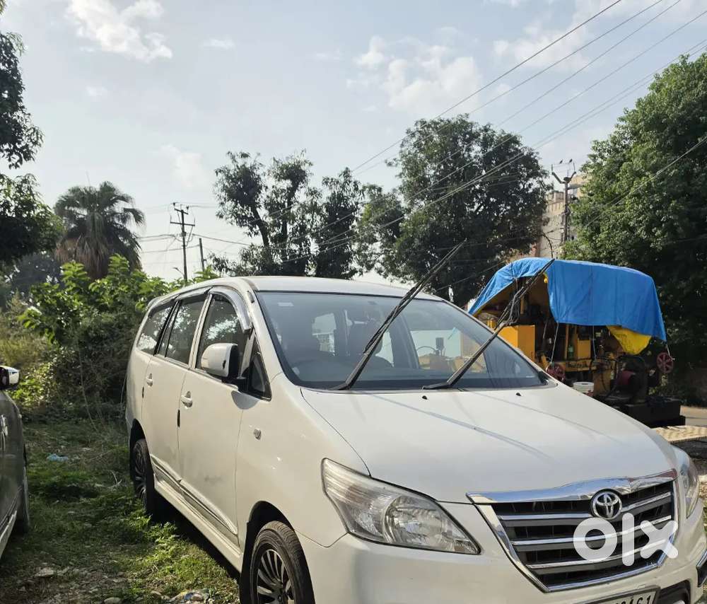 Toyota Innova 2.5 2011