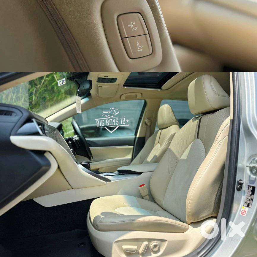 Toyota Camry Hybrid, 2020, Petrol