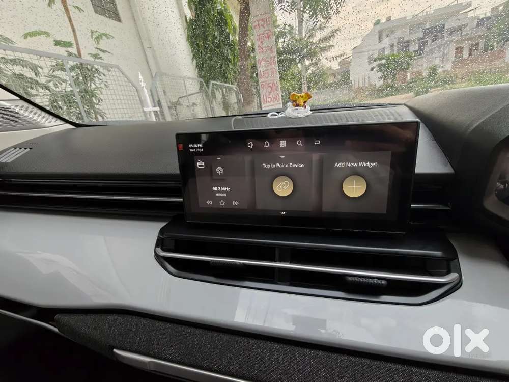 Tata Sierra Pure Petrol Manual 2026