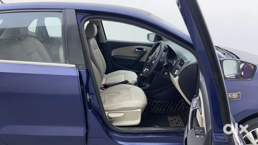 Volkswagen Polo Petrol Highline 1.2l, 2013, Petrol