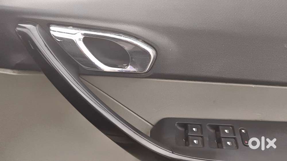 Tata Tiago 1.2 Revotron Xz, 2016, Petrol