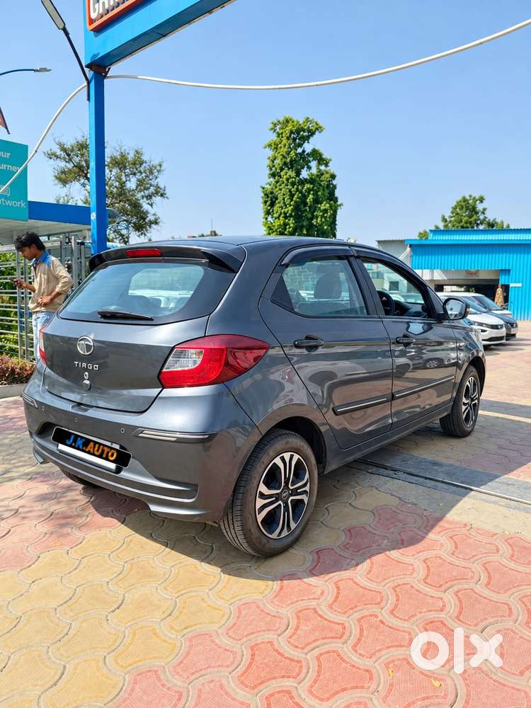 Tata Tiago 1.2 Revotron Xt (o), 2023, Petrol