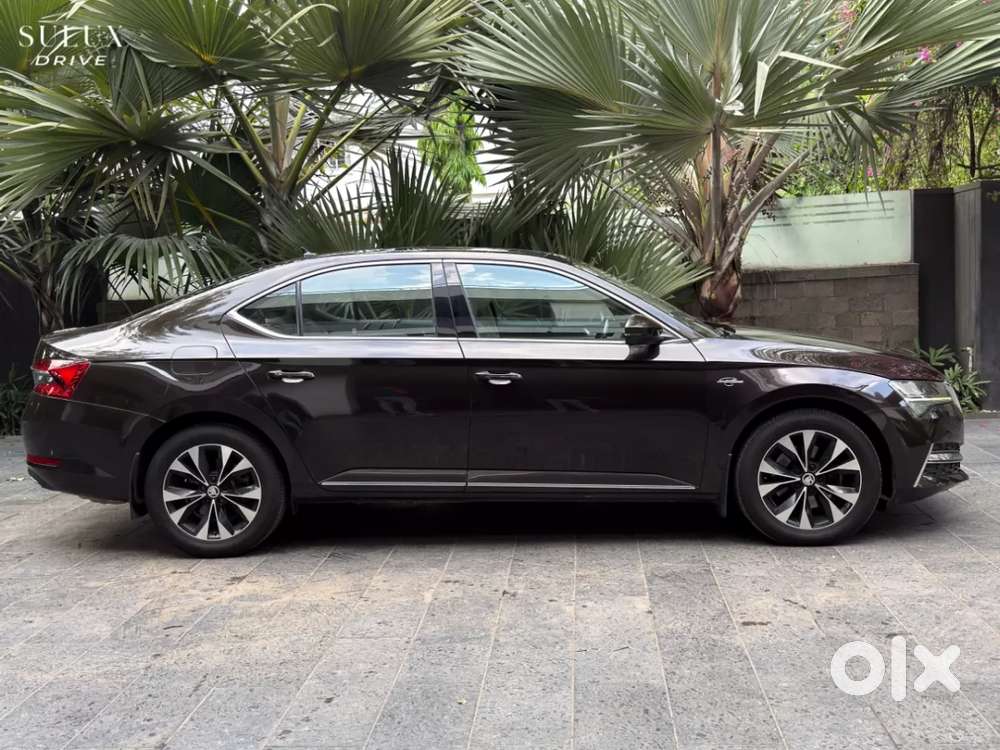 Skoda Superb 2.0 L&k Tsi At, 2021, Petrol