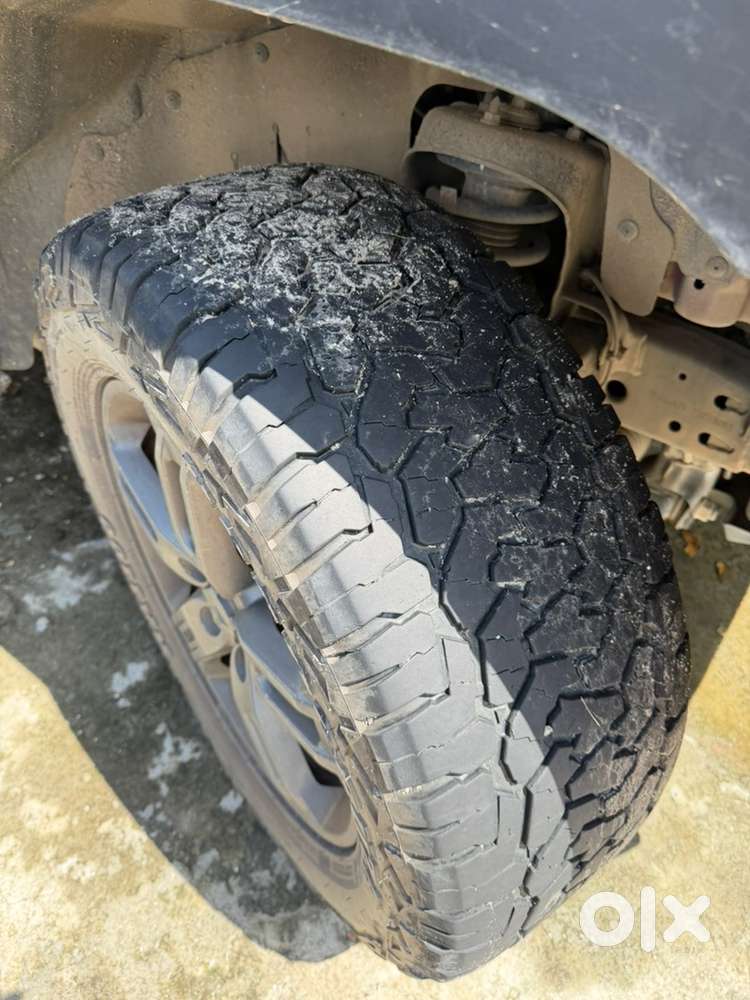 Mahindra Thar Petrol 2023