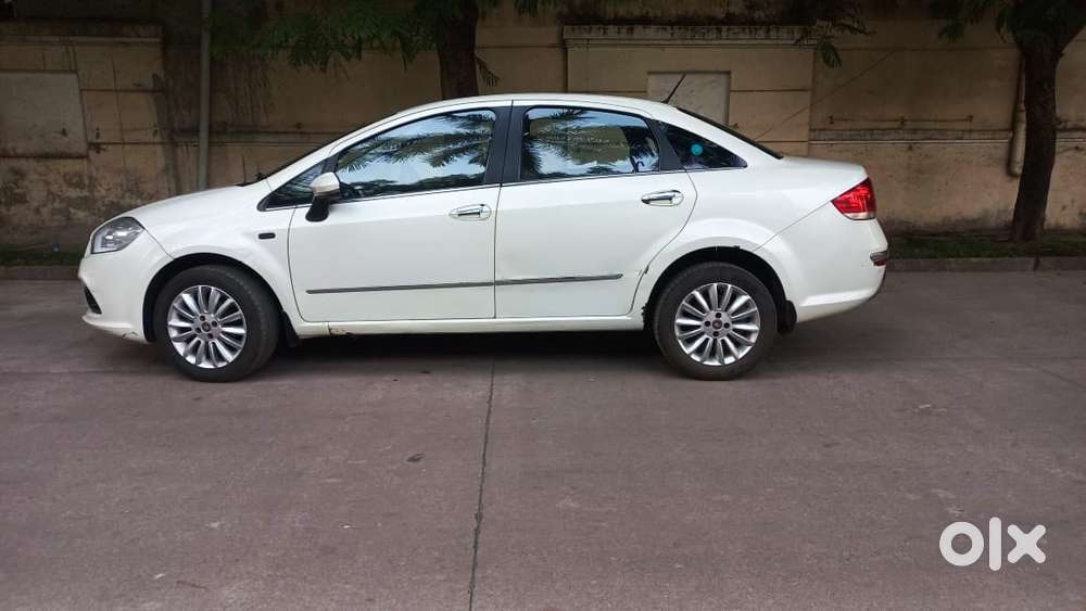 Fiat Linea 1.3 Emotion, 2016, Petrol