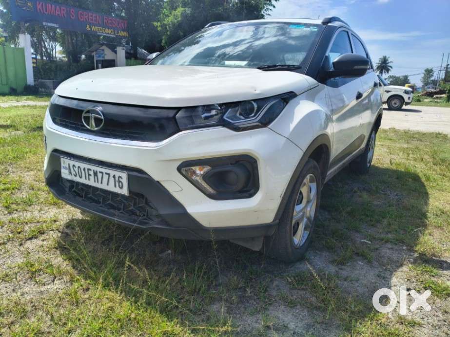 Tata Nexon 1.5 Revotorq Xm (s), 2023, Diesel
