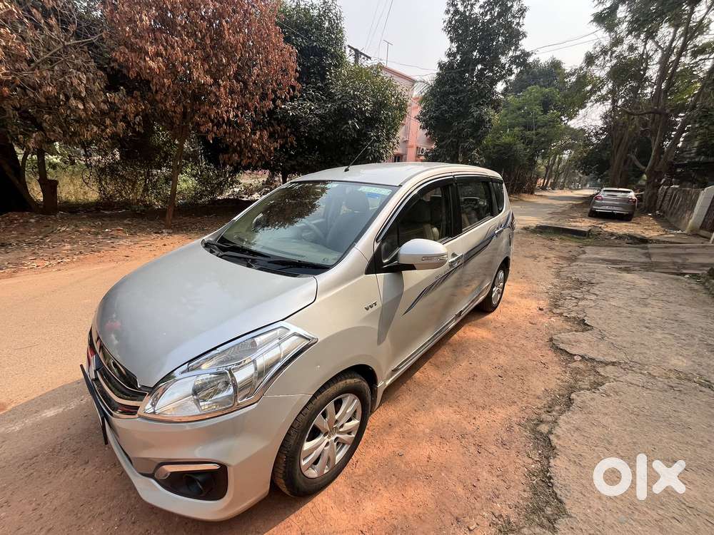 Maruti Suzuki Ertiga Zxi Shvs, 2017, Petrol
